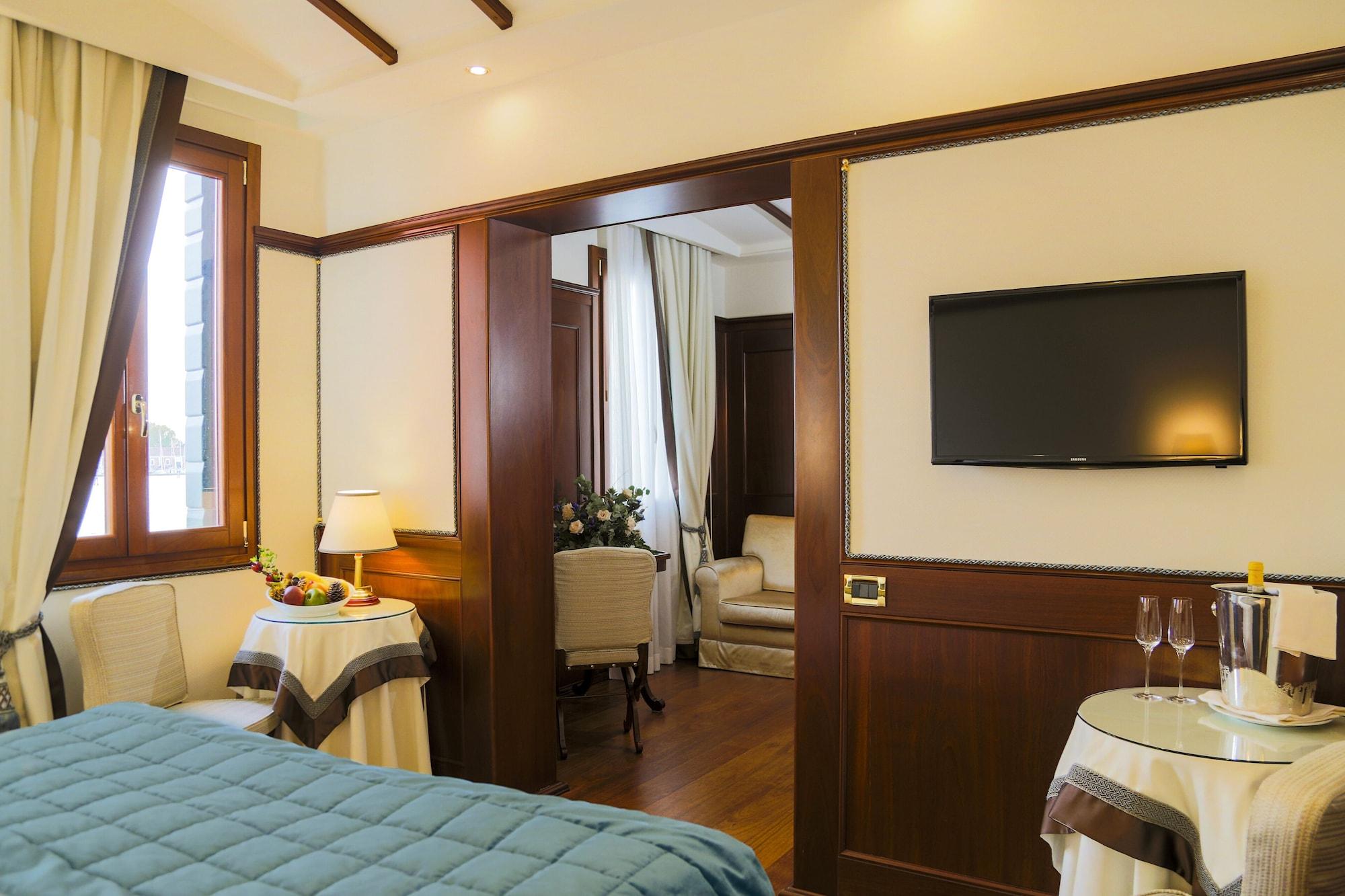 Hotel Bucintoro Venezia Esterno foto